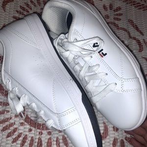 FILA Sneakers